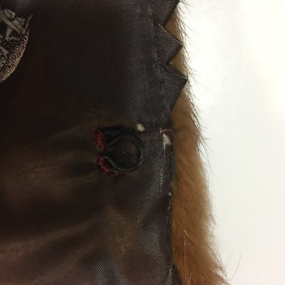 MINK  VINTAGE CAPELET STOLE - Picture 3 of 3